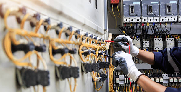 Professional Electrician technician working in Rockton, IL